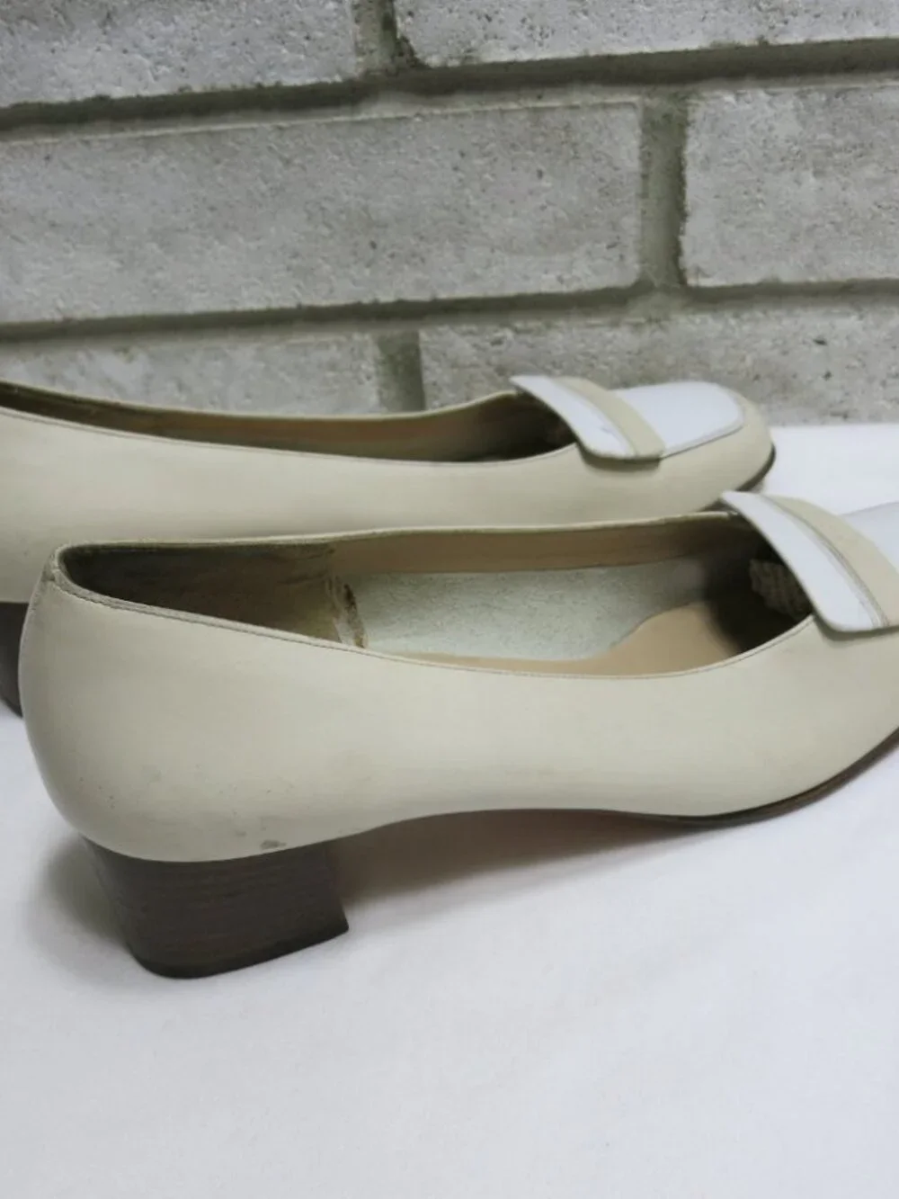 Salvatore Ferragamo Two Tone Leather Dress Pumps Women's Formal Shoe's 9.5 AAAA